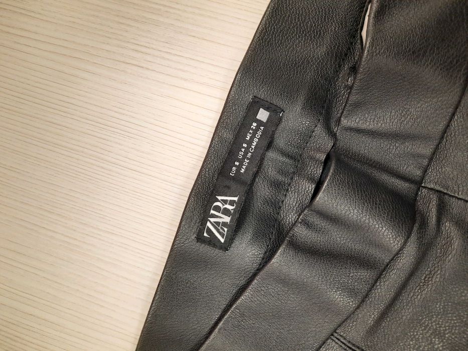 Pantaloni Zara piele exologica, M