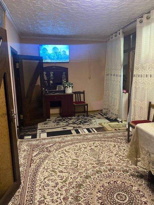 Срочно ! Дёшева Продаётся дом  дом в центре  ХИШРАВе