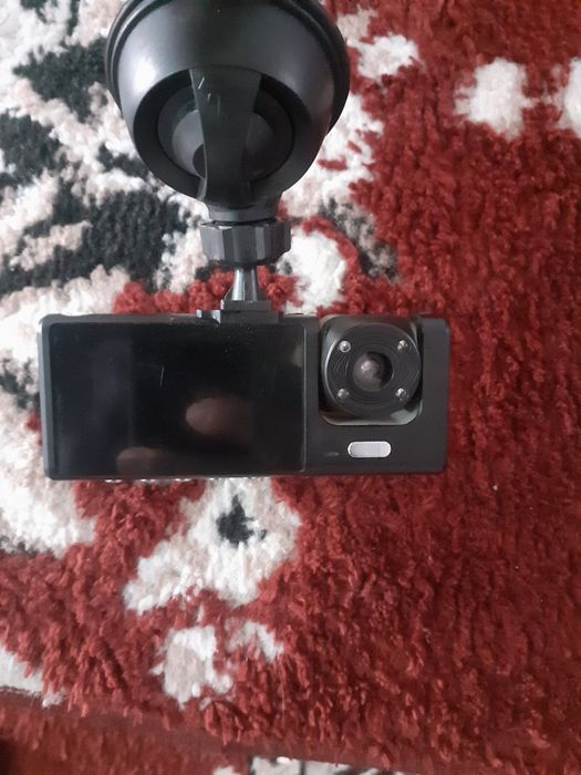 Видеорегистратор сотилади!