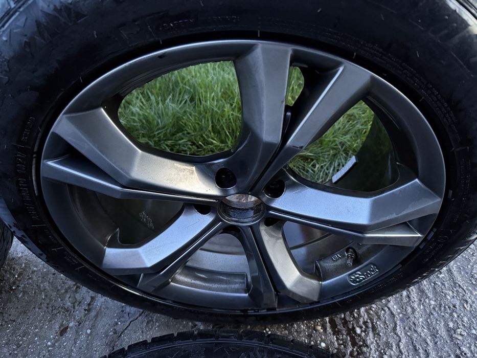 Vand roti Bmw 5x120 R 19 cu anvelope M+S