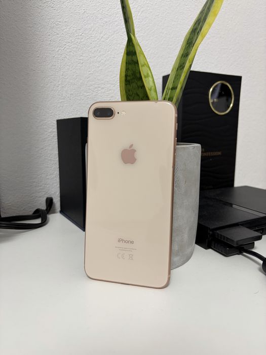 iPhone 8 Plus 64GB Rose Gold