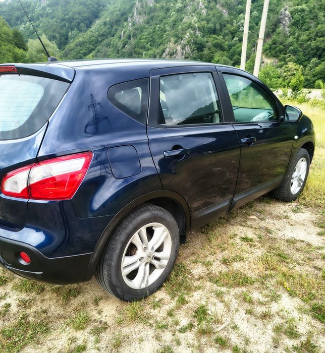 Nissan Qashqai benzina înmatriculat
