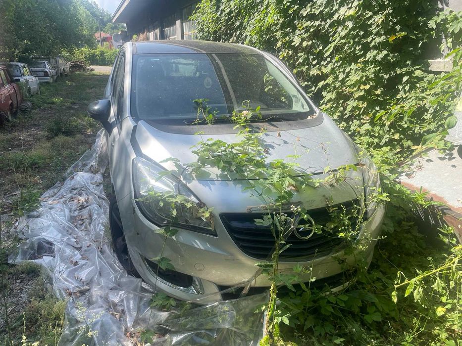 Opel Meriva 1.4 TURBO LPG / Опел Мерива 2014 Година 1.4 Турбо на части