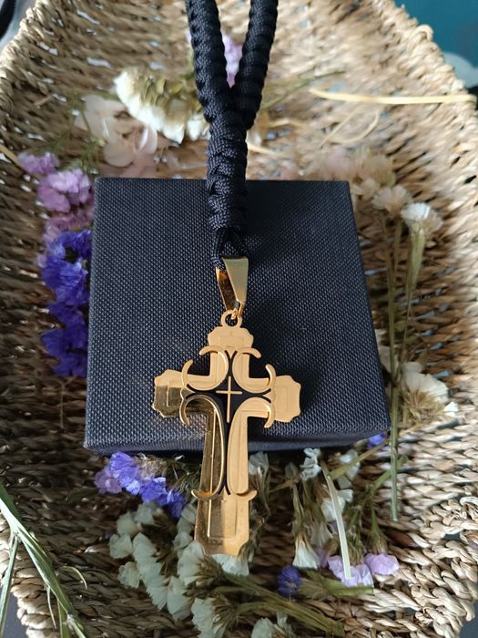 Мъжки плетени гердани