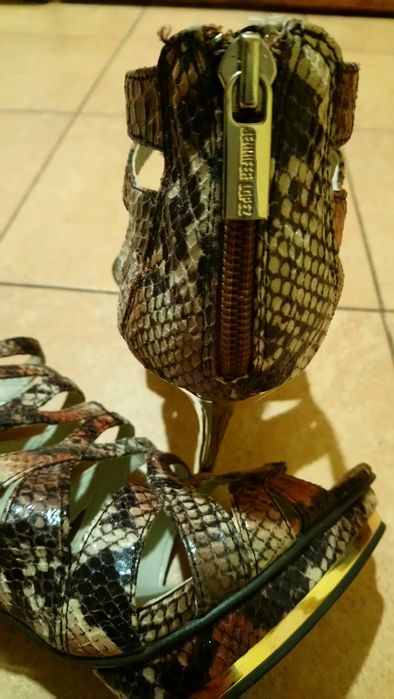 Jennifer Lopez и Jimmy Choo дамски обувки на висок ток