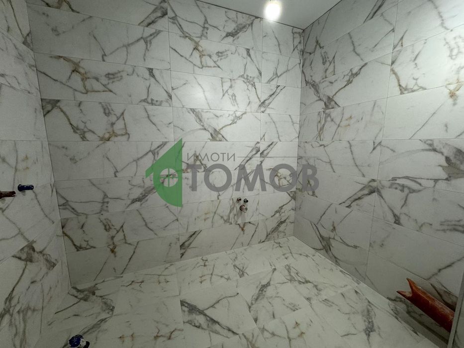 Продава се Двустаен апартамент в Шумен, 5-ти полк - 72 кв.м за 1208 €/кв.м - Снимка #3