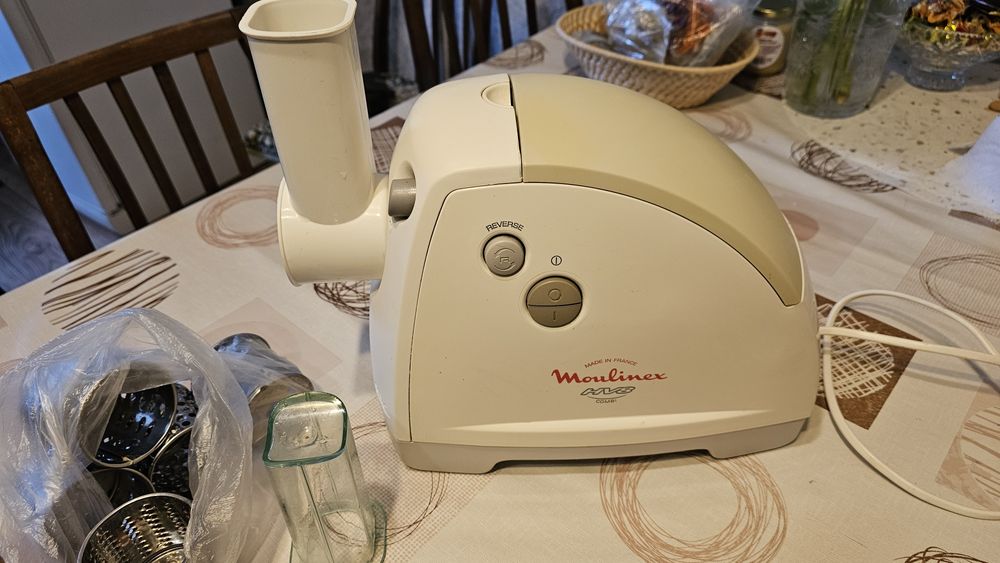 Продаю овощерезку Moulinex