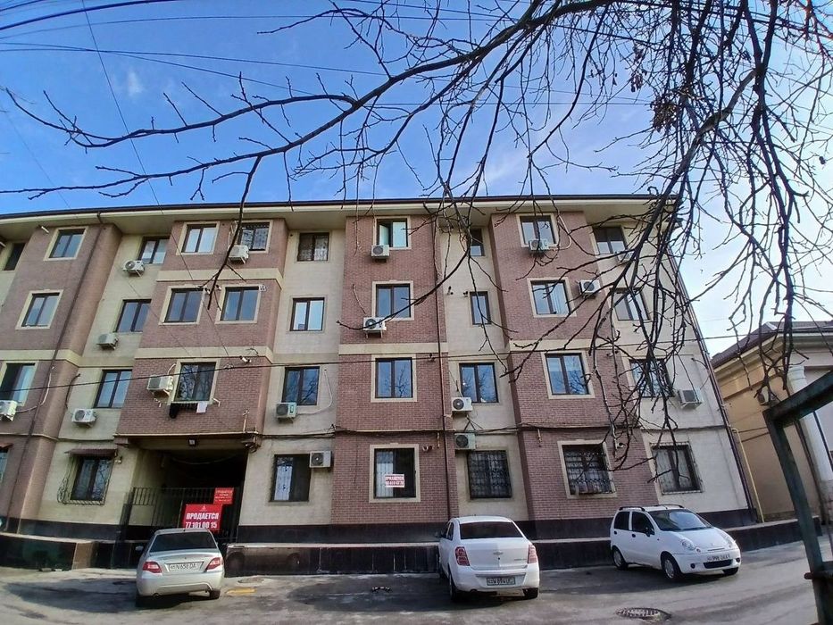 Продаётся 1-комнатная квартира Максим Горький