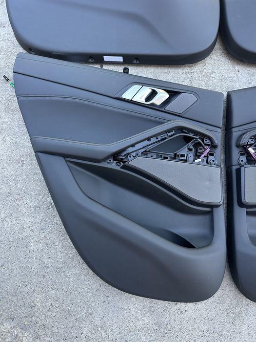 Fete usi / Panouri usi BMW X6 G06, piele Nappa (Europa)