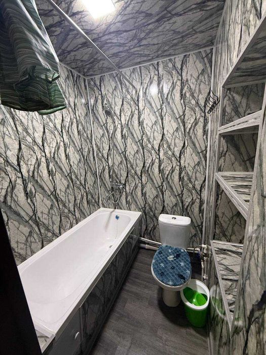 СРОЧНО !! Продается квартира в Яшнабаде 1/2/4 ( 20 кв/м ) Авиасозлар 3