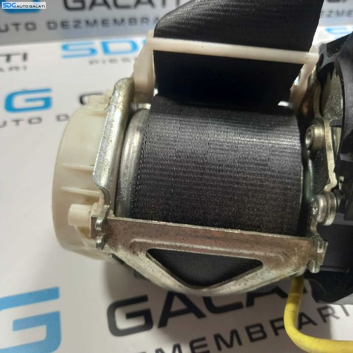 Centura Siguranta Dreapta Fata Pasager Skoda Fabia 2 2007 - 2015 Cod 5J0857702B [2486]