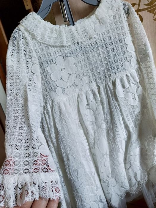 Платье гипюровое