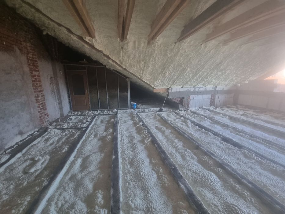 Izolatii spuma poliuretanica