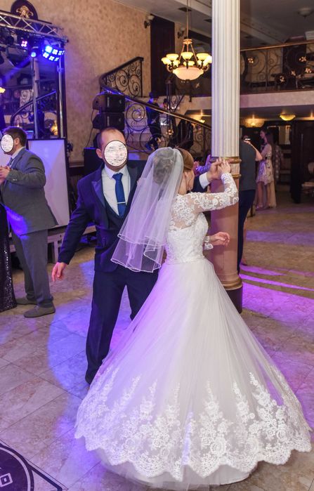 Rochie de mireasa: marimea XS - S