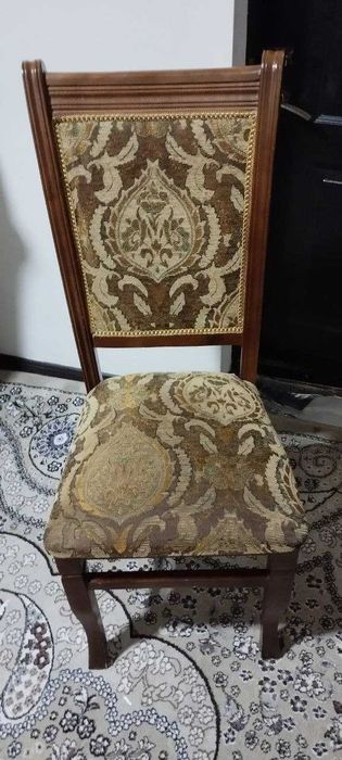 Срочно стуллар сотилади