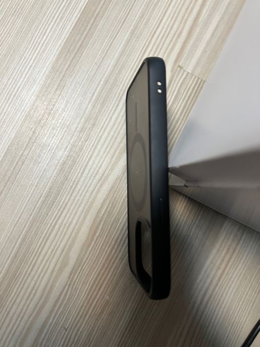 Продавам калъф за iPhone 13 ПРО