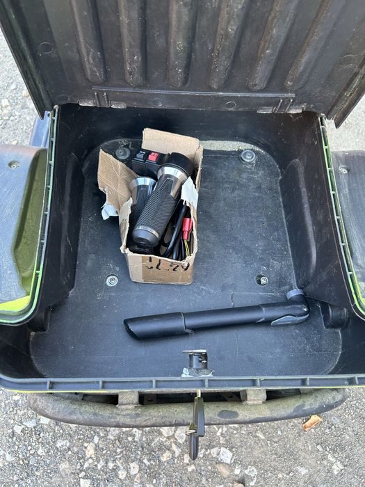 Tricicleta electrica elektroMOB