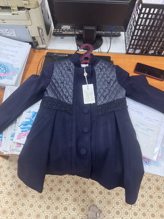 Продам пальто для девочка