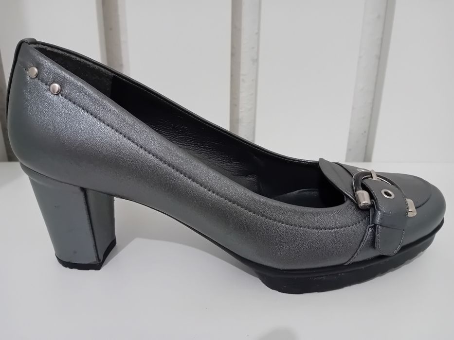 Pantofi Stuart Weitzman damă 39