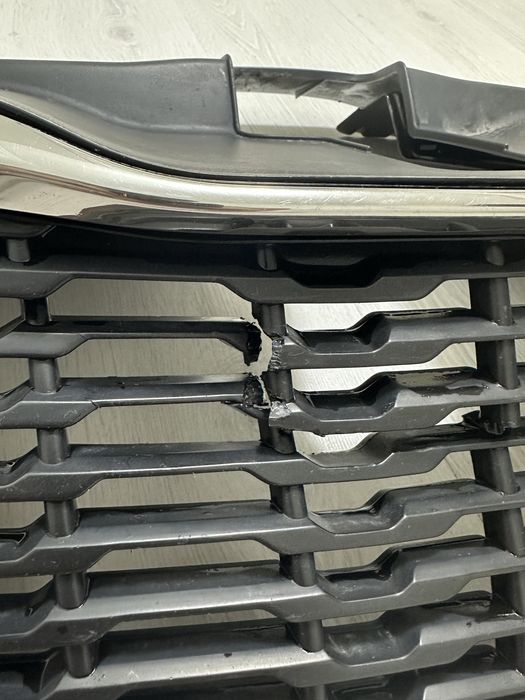 Продам Решотку Kia Rio