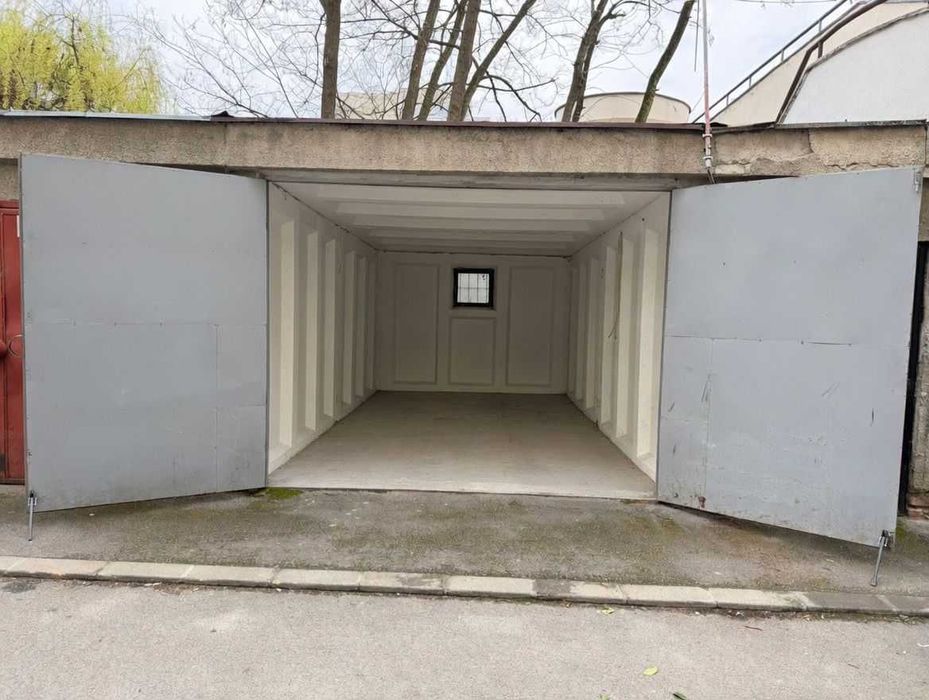 Garaj de vanzare zona poli 2 (domus)Targu Mures