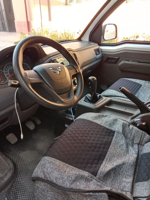Wuling фургон.2023 год
