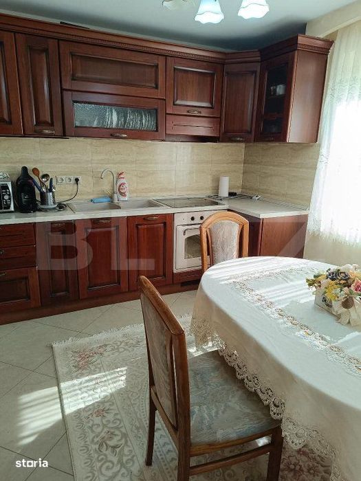 Casa de inchiriat in zona Zavoaie – 274 mp utili, complet mobilata