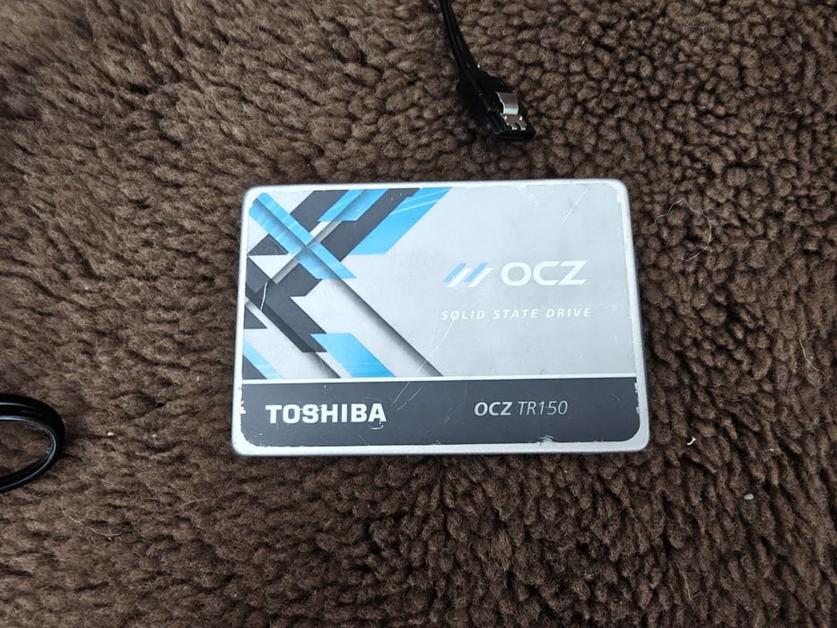 Ssd 1tb toshiba + cablu