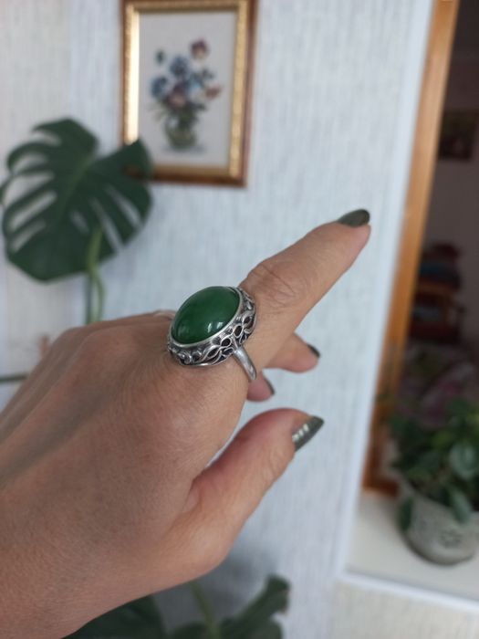 Старинные украшения СССР,бусы,броши,кольца,см все фото.Цены разные