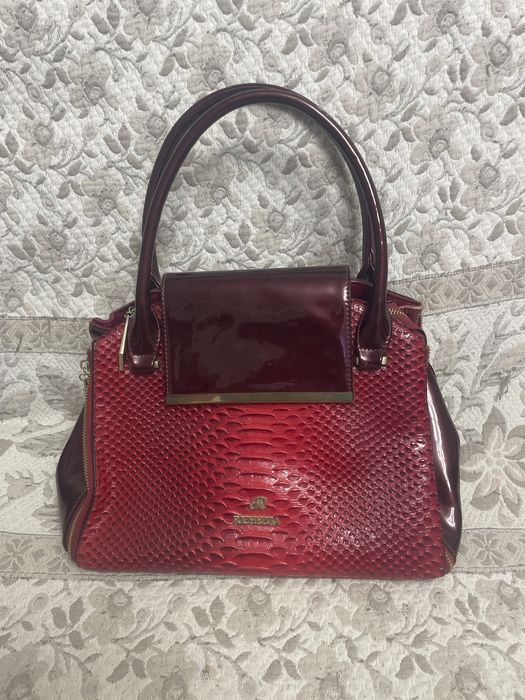 Сумки женские