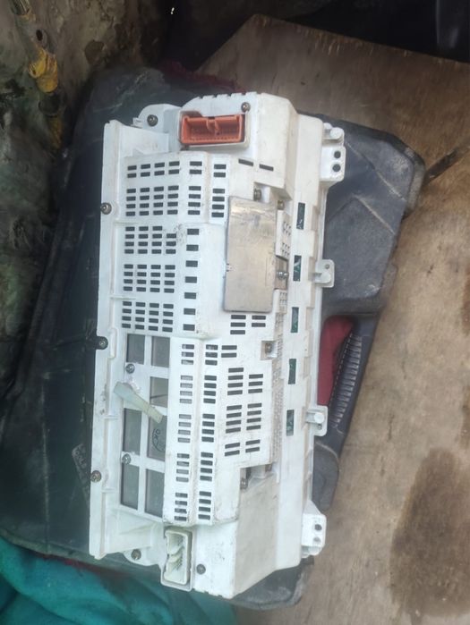 Щиток приборов  Катушка Трамблёр Марк 2 90