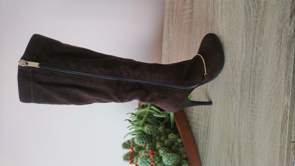 Дамски обувки високи