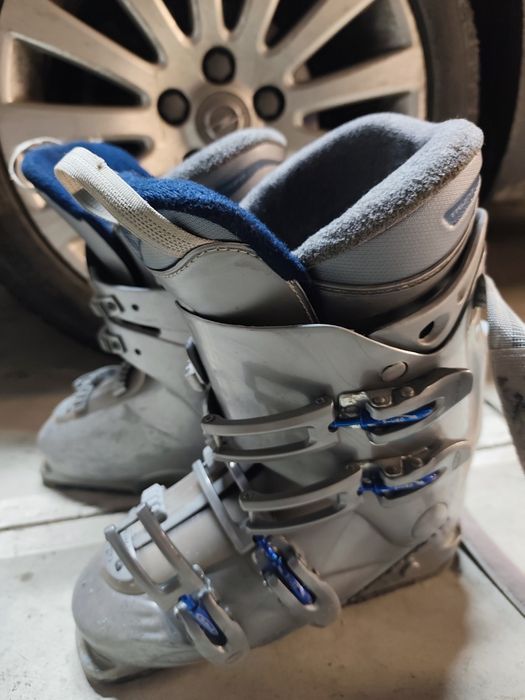 Clapari mărimea 37,40,43