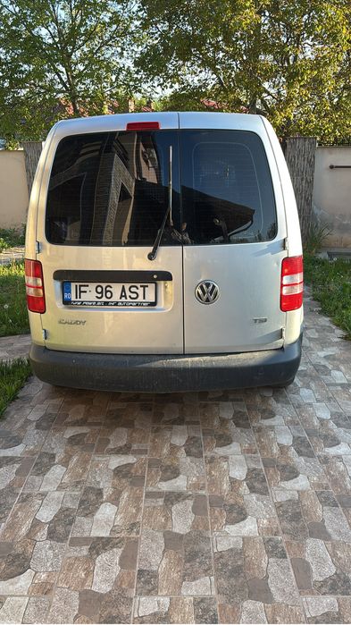 Vand autoutilitare Vw cady in stare buna de fumctionare .