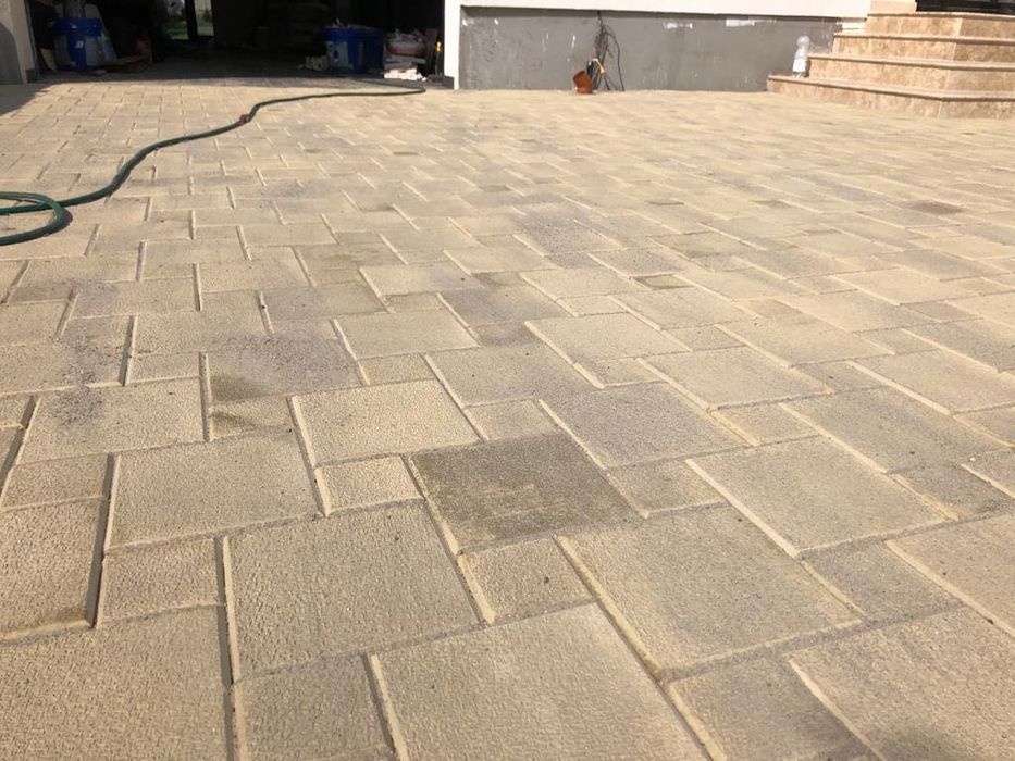 Pavaj, pavaje, pavele, borduri pentru Gradina. Montaj, transport