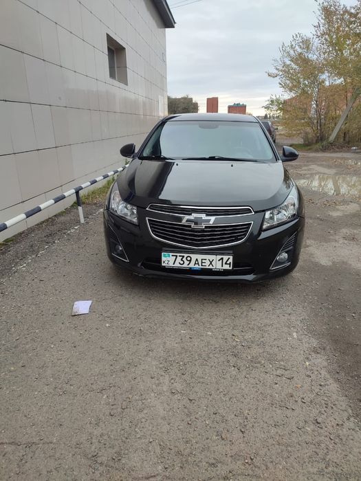 Продам машину шевроле крузкруз