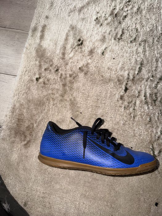 Ghete de fotbal nike marimea 42