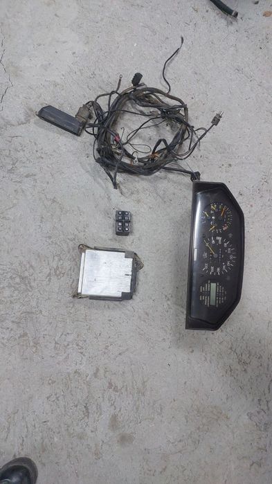 Мерседес w124 s124 c124 w201 запчасти
