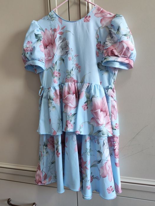 Платье на девочку