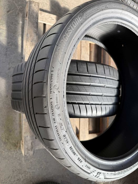 2x Anvelope Vara 235/35 R19 - Bridgestone Potenza S005 +