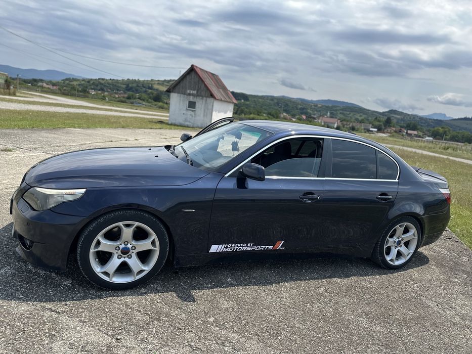 Vând Bmw e60 525d