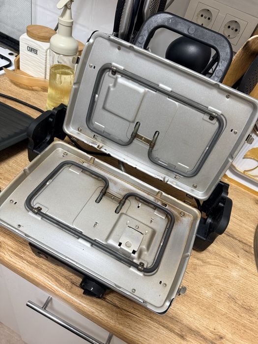 Гриль Tefal серебристый