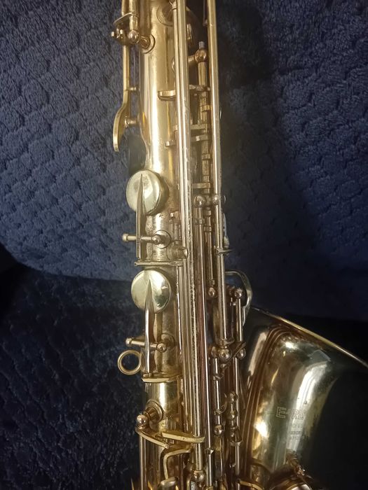 Алт саксофон бартер за Сол кларинет