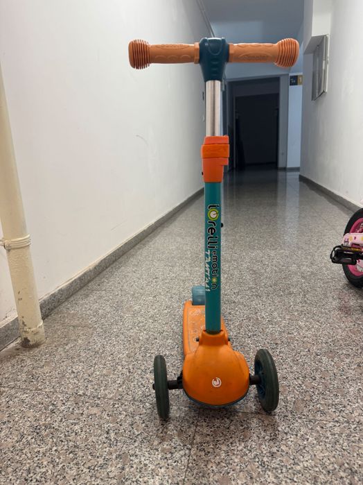 Самокат детский трехколёсный