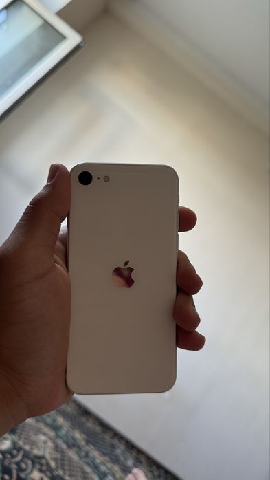 Iphone se срочно