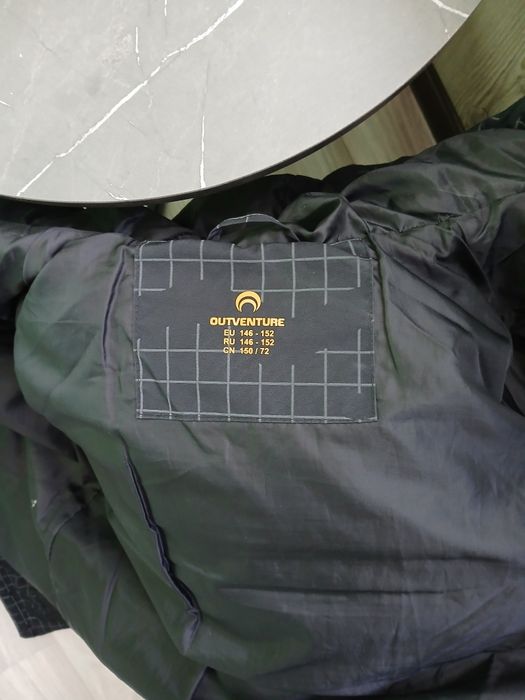 Продам куртку зимнюю.