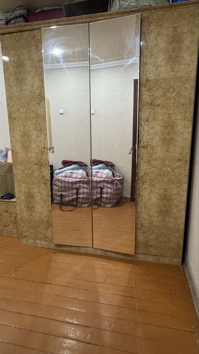 Продается спальный гарнитур россиского производства