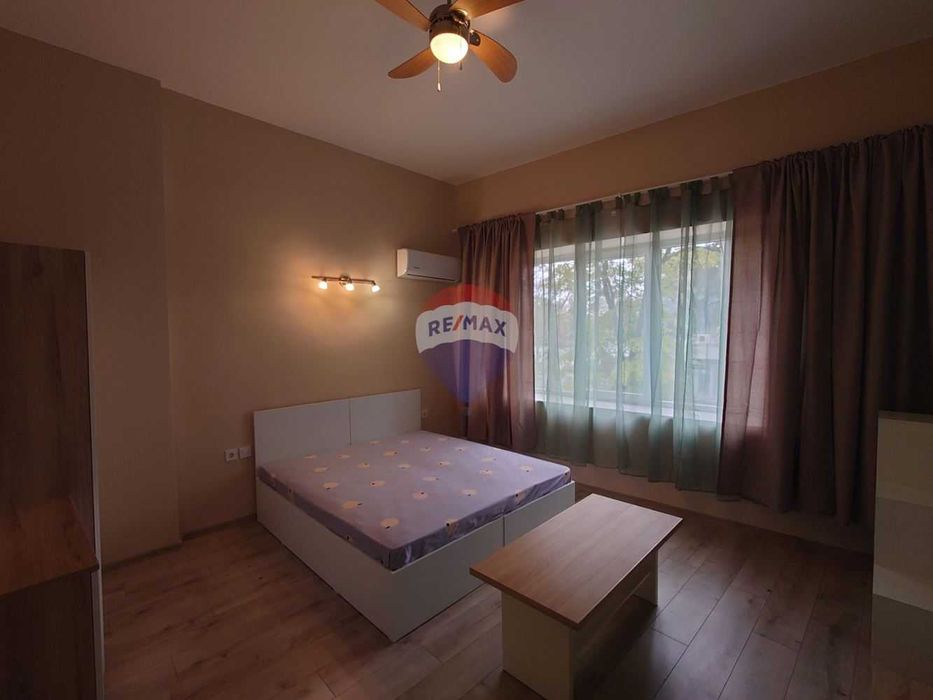 Дава се под наем Етаж от къща в Варна, Чайка - 140 кв.м за 800 € - Снимка #9