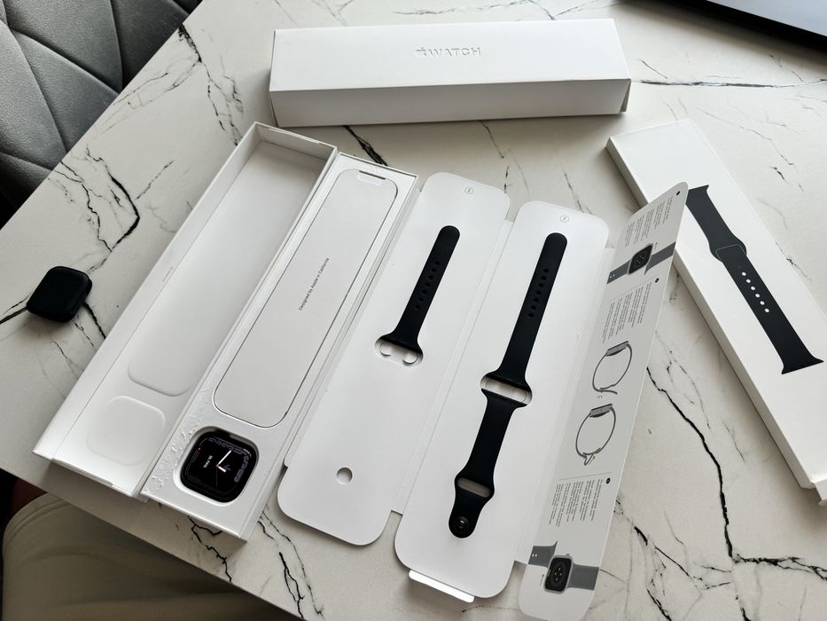 Apple Watch Series 7 41mm Midnight FullBox