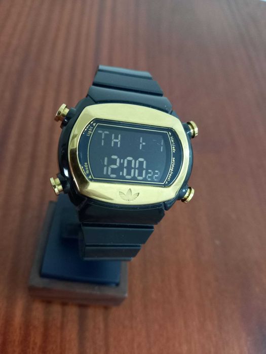 Часы Adidas USA sport Split. Lap Memory 10. Dual Time. Original